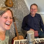 Vreemde snuiters Henk en Leonie
